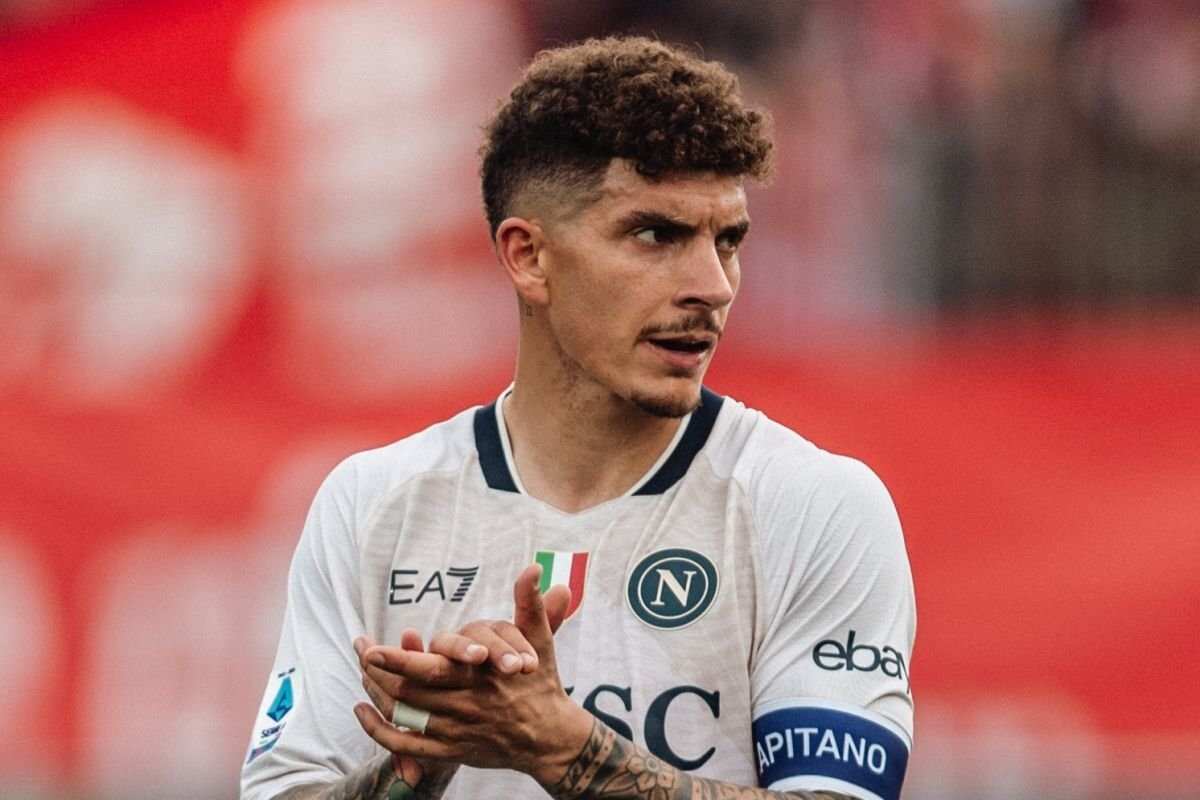 Giovanni Di Lorenzo Perpanjang Kontrak dengan Napoli Hingga 2030 Giovanni Di Lorenzo Perpanjang Kontrak dengan Napoli Hingga 2030