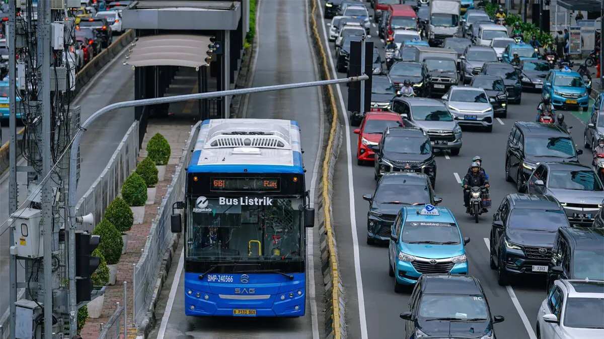 Kecelakaan Bus di Pancoran: Tindakan Tegas Terhadap Kelalaian Pengemudi Kecelakaan Bus di Pancoran: Tindakan Tegas Terhadap Kelalaian Pengemudi