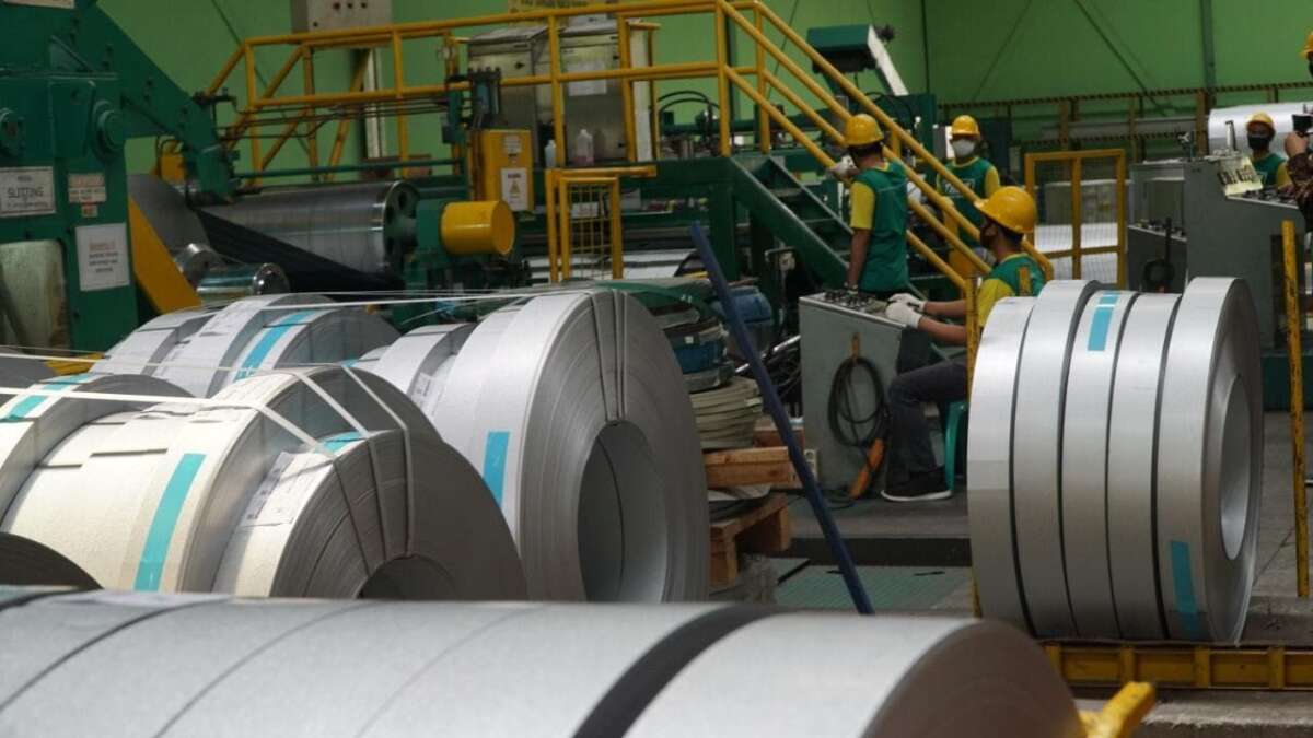 Menguatkan Ekonomi Indonesia Melalui Peningkatan TKDN dalam Industri Baja Menguatkan Ekonomi Indonesia Melalui Peningkatan TKDN dalam Industri Baja