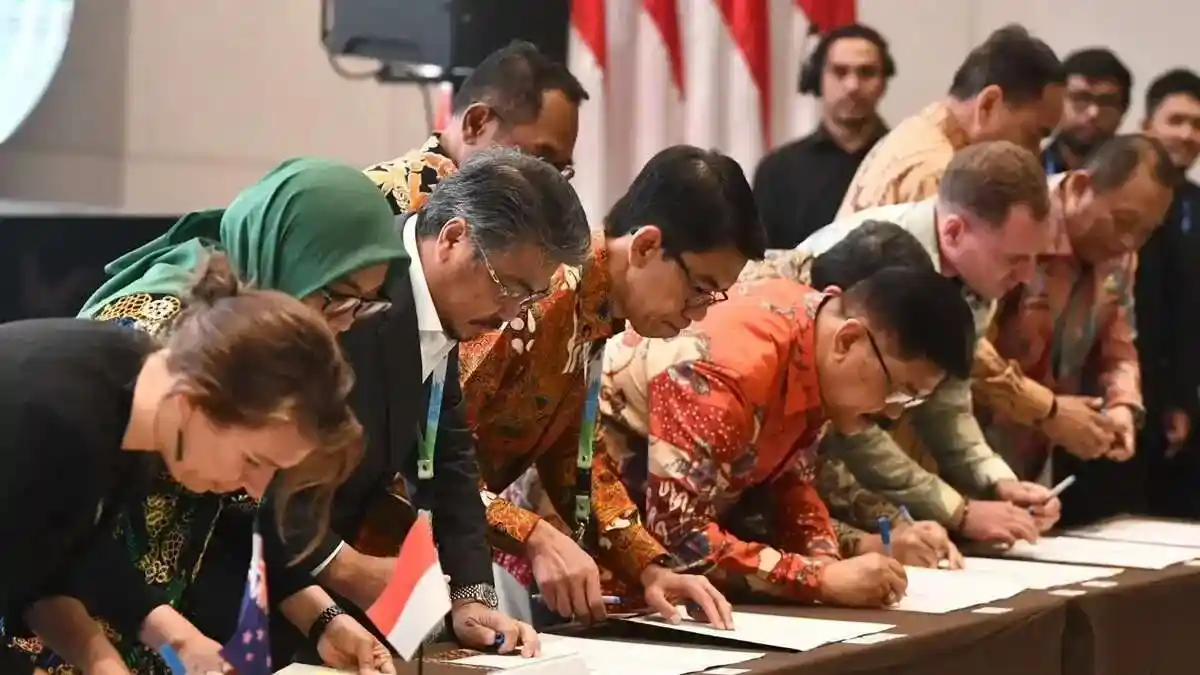 Kesepakatan Baru untuk Pengembangan Energi Berkelanjutan di Indonesia