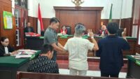 Kasus Penganiayaan di Surabaya: Pengusaha Buah Menjadi Terdakwa