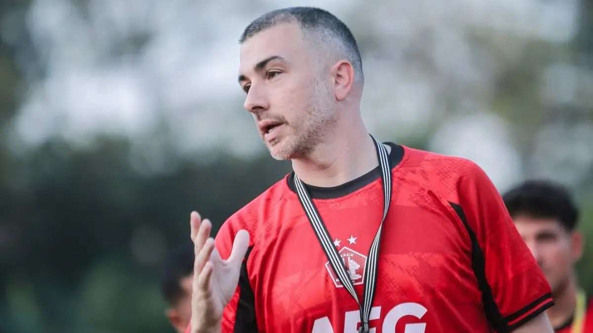 Dewa United Raih Kemenangan Tipis atas Persik Kediri Dewa United Raih Kemenangan Tipis atas Persik Kediri