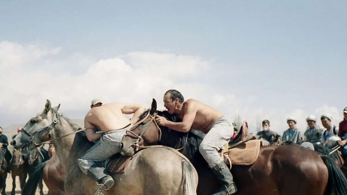 Menelusuri World Nomad Games: Olimpiade Suku Nomadik Dunia Menelusuri World Nomad Games: Olimpiade Suku Nomadik Dunia