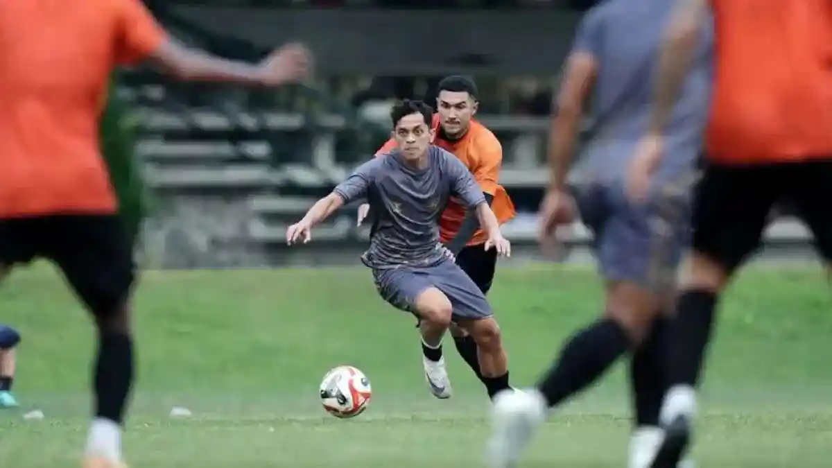 Tensi Tinggi Java United Vs Garudayaksa di Super League 2026/27 Tensi Tinggi Java United Vs Garudayaksa di Super League 2026/27