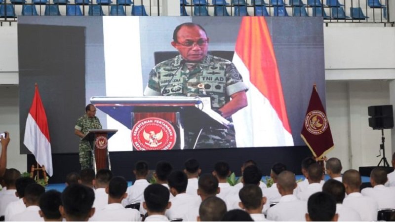 Penguatan Nasionalisme Peserta KKRI Menuju Indonesia Emas Penguatan Nasionalisme Peserta KKRI Menuju Indonesia Emas