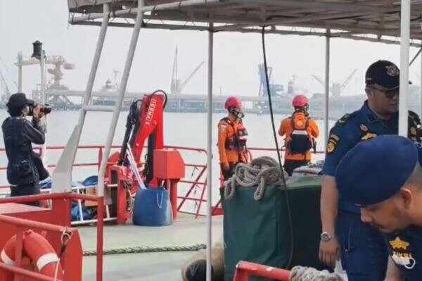 Pencarian Jurnalis yang Hilang Kontak saat Meliput Anak Krakatau