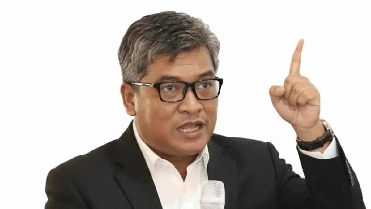 Duka Mendalam, Dosen dan Pengamat Politik Airlangga Pribadi Kusman Meninggal Dunia Duka Mendalam, Dosen dan Pengamat Politik Airlangga Pribadi Kusman Meninggal Dunia
