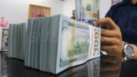 Rupiah Melemah Tipis, Dolar AS Naik Perlahan