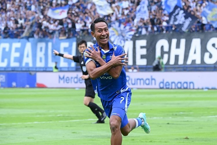 Antusiasme Bobotoh dan Persiapan Persib Menjelang Laga Kontra Persija