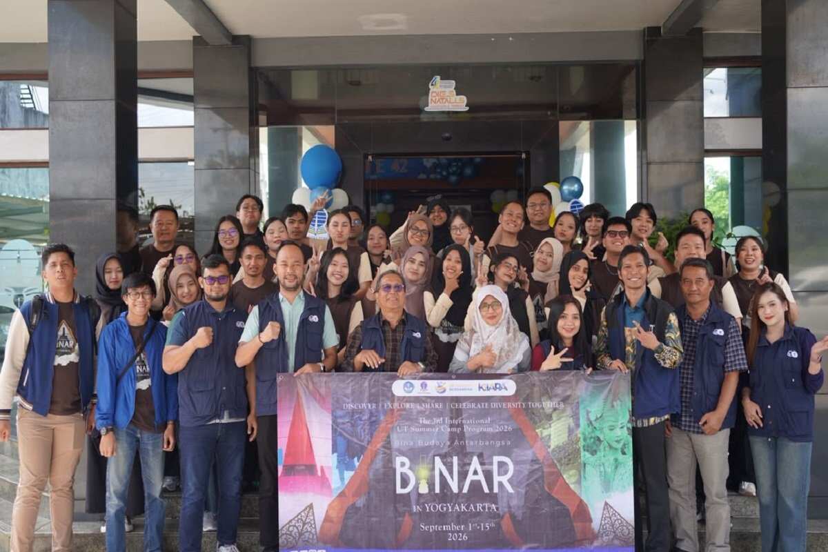 Menggali Diplomasi Budaya Melalui Pembelajaran Seni Menggali Diplomasi Budaya Melalui Pembelajaran Seni