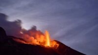 Dampak Erupsi Gunung Anak Krakatau Terhadap Warga Depok dan Bogor