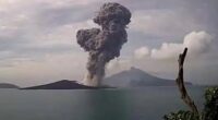 Misteri Dentuman Terdengar di Wilayah Selatan Misteri Dentuman Terdengar di Wilayah Selatan