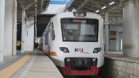Perubahan Jadwal KRL: KA Bandara Soetta Kini Jadi Layanan Lintas Kota Perubahan Jadwal KRL: KA Bandara Soetta Kini Jadi Layanan Lintas Kota