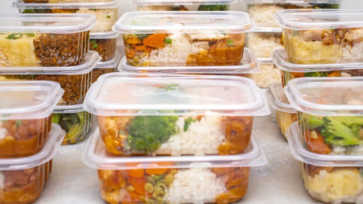 Kontroversi Menu Makan Bergizi di SMAN 1 Lasem: Ratusan Siswa dan Guru Terkena Diare