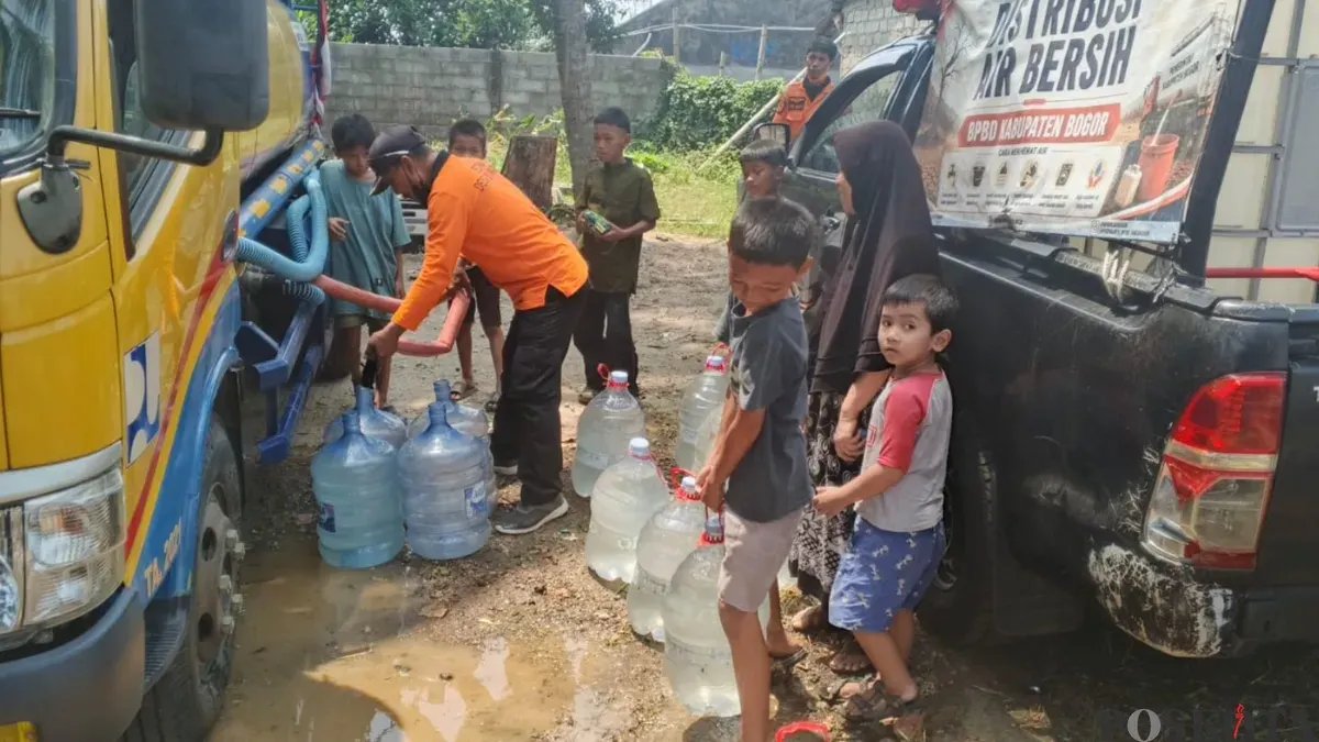 Krisis Air Bersih Dampak Fenomena El Niño di Depok dan Bojonggede Krisis Air Bersih Dampak Fenomena El Niño di Depok dan Bojonggede
