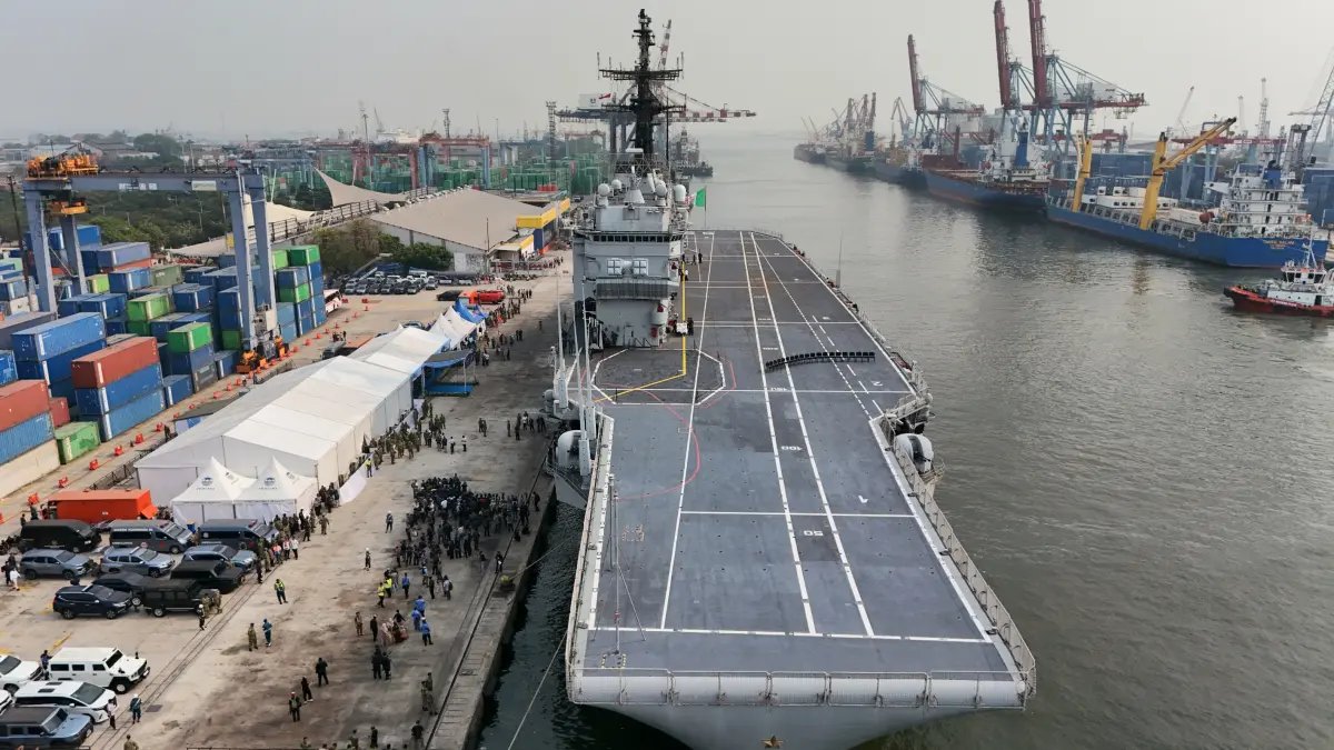Peralihan Nama KRI Garibaldi menjadi KRI Sriwijaya Peralihan Nama KRI Garibaldi menjadi KRI Sriwijaya