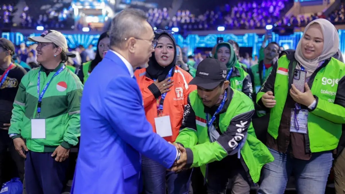 Perayaan Ulang Tahun PAN ke-28: Apresiasi untuk Pekerja Keras Masyarakat Perayaan Ulang Tahun PAN ke-28: Apresiasi untuk Pekerja Keras Masyarakat
