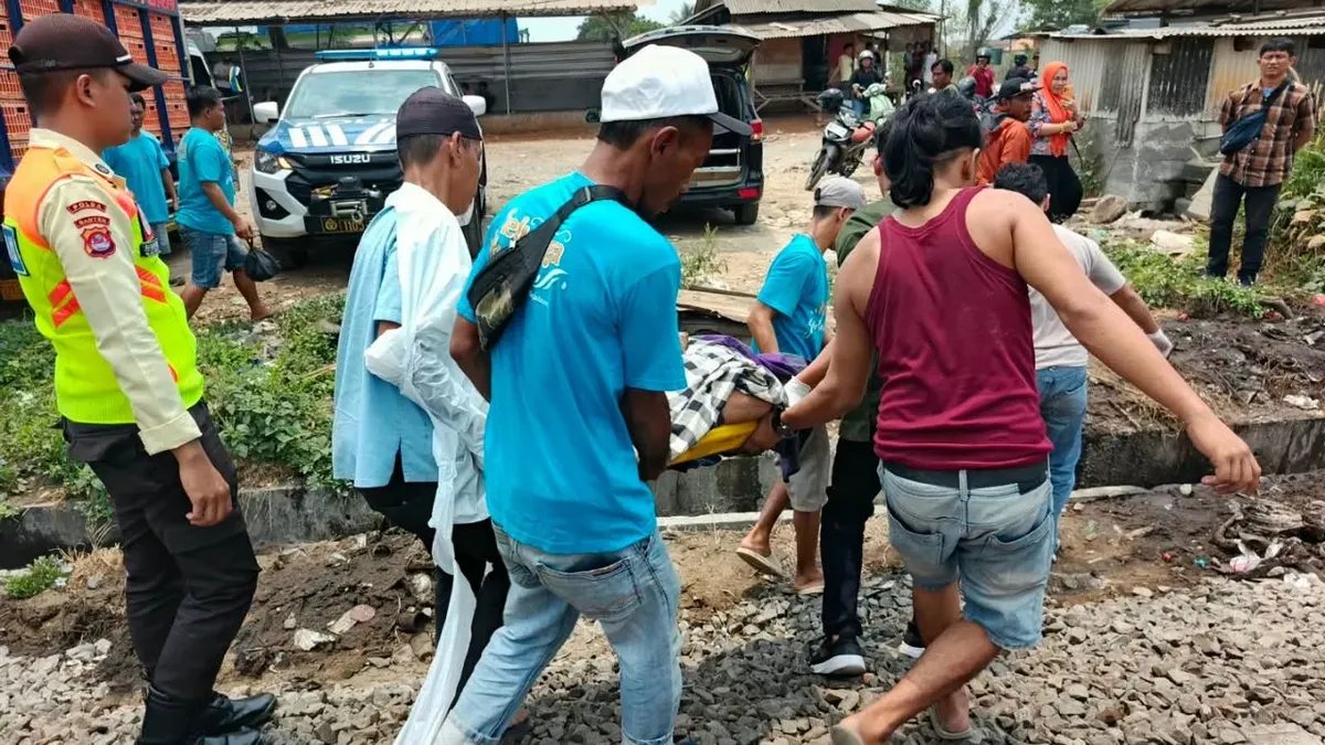 Kecelakaan Tragis di Perlintasan Kereta Api Serang Kecelakaan Tragis di Perlintasan Kereta Api Serang