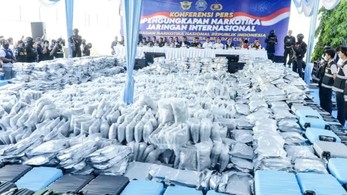 Penangkapan Dua Pria Terlibat Dalam Kasus Penyimpanan Ganja