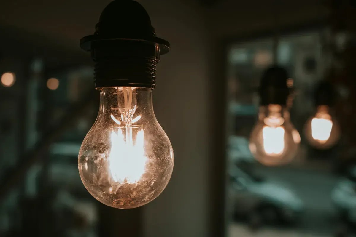 Pemadaman Lampu Serentak di Jakarta Malam Ini: Apa yang Perlu Diketahui Pemadaman Lampu Serentak di Jakarta Malam Ini: Apa yang Perlu Diketahui