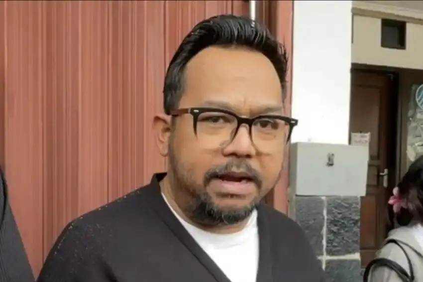 Bedu Ceritakan Dede Sunandar Ambruk dan Mengigau Seusai Laga Tinju di Jambi Bedu Ceritakan Dede Sunandar Ambruk dan Mengigau Seusai Laga Tinju di Jambi