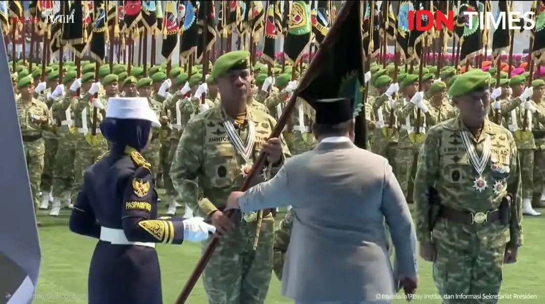 Prabowo Resmikan Enam Kodam Baru dalam Peringatan HUT ke-81 TNI Prabowo Resmikan Enam Kodam Baru dalam Peringatan HUT ke-81 TNI