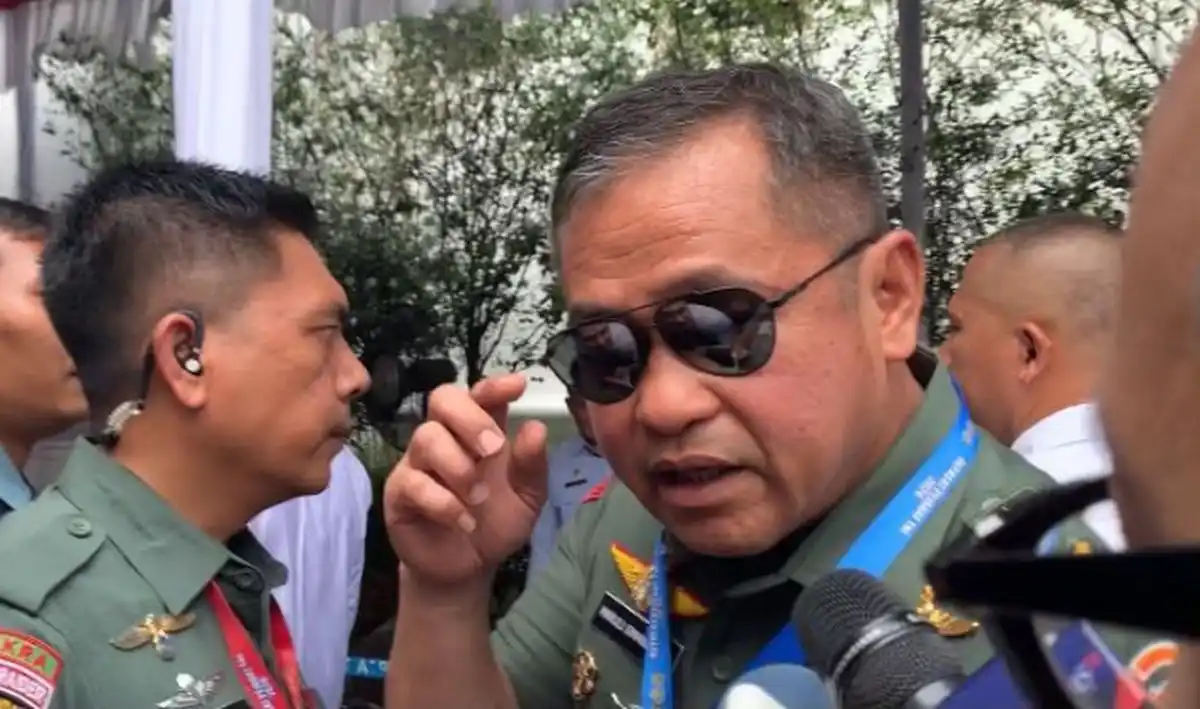 Letjen TNI Iwan Setiawan Menggantikan Mohammad Fadjar sebagai Pangkostrad