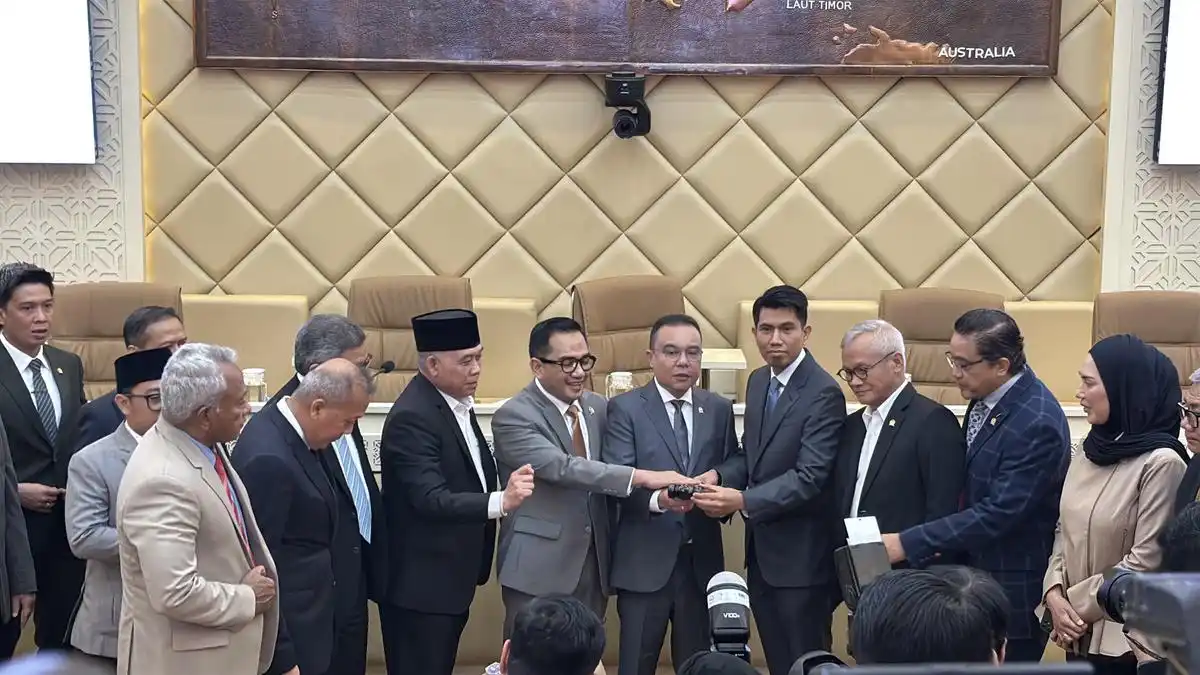 Bahtra Banong Memimpin Panja RUU Pemilu, Partisipasi Publik Jadi Agenda Utama