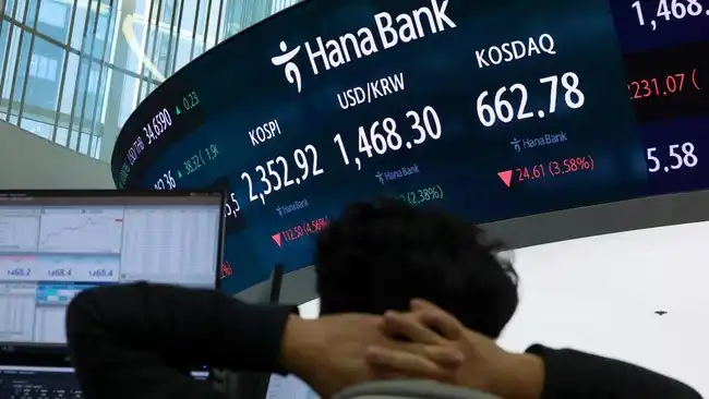 Pergerakan Bursa Asia Terbelah Setelah Saham AI Amerika Tertekan