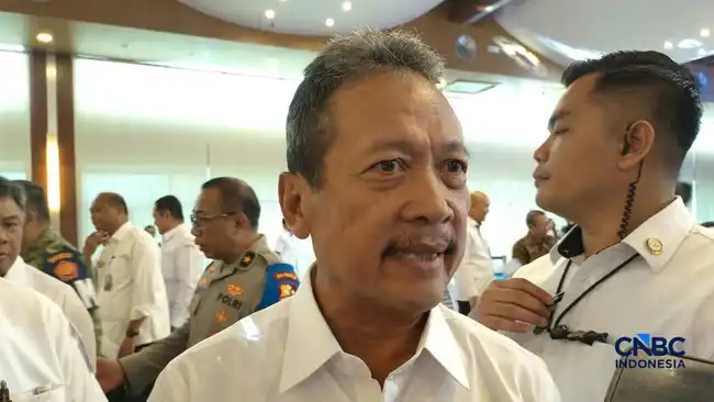 Pemerintah Permanen Hentikan Ekspor Benih Lobster, Fokus pada Budidaya Dalam Negeri