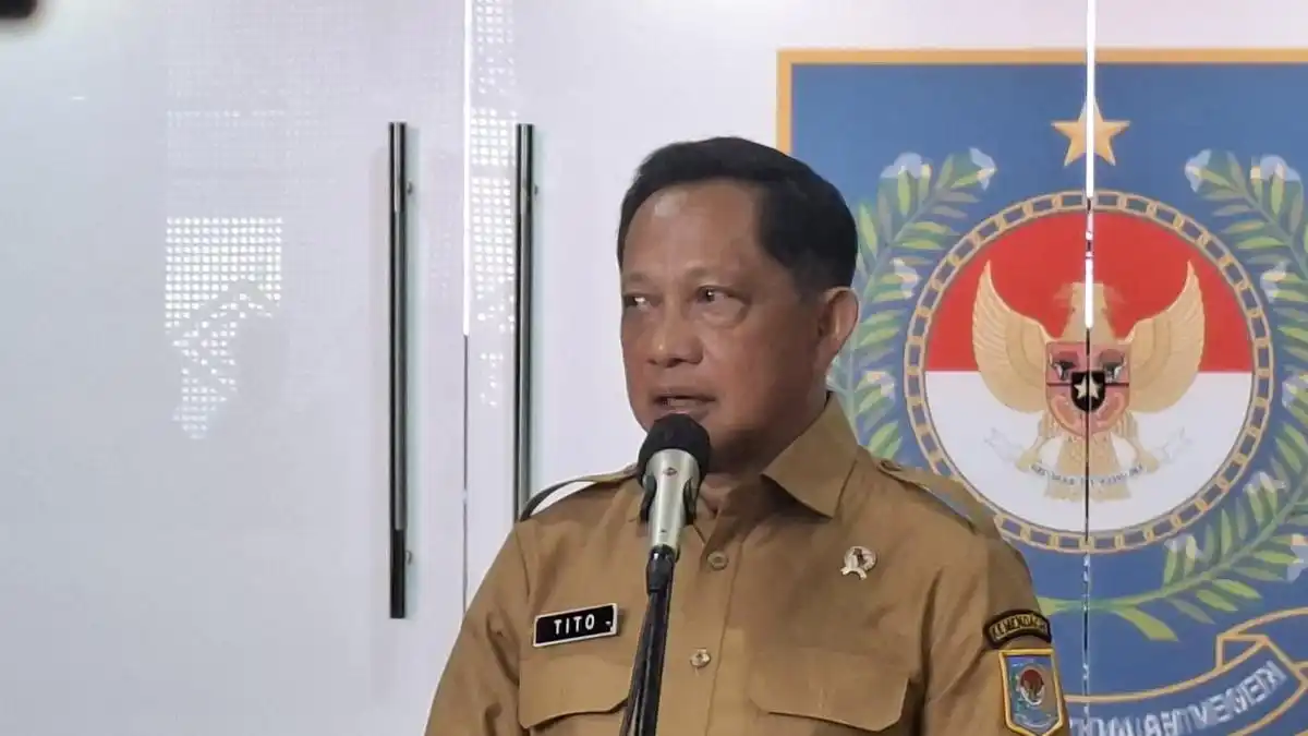 Mendagri Tegaskan Larangan Total Pembakaran Lahan Selama Darurat Karhutla Mendagri Tegaskan Larangan Total Pembakaran Lahan Selama Darurat Karhutla