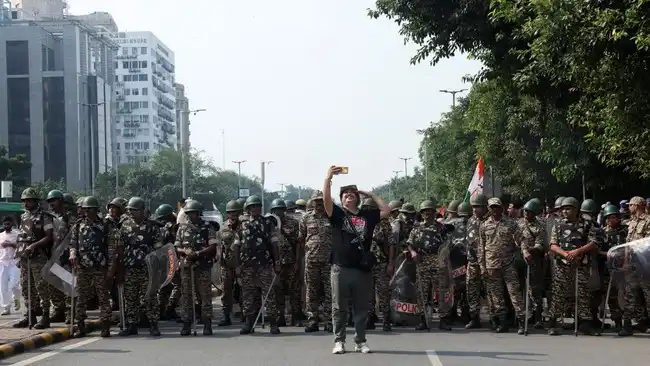 Ketegangan Pemilu India Memuncak, Delhi Tutup Enam Stasiun Metro Ketegangan Pemilu India Memuncak, Delhi Tutup Enam Stasiun Metro