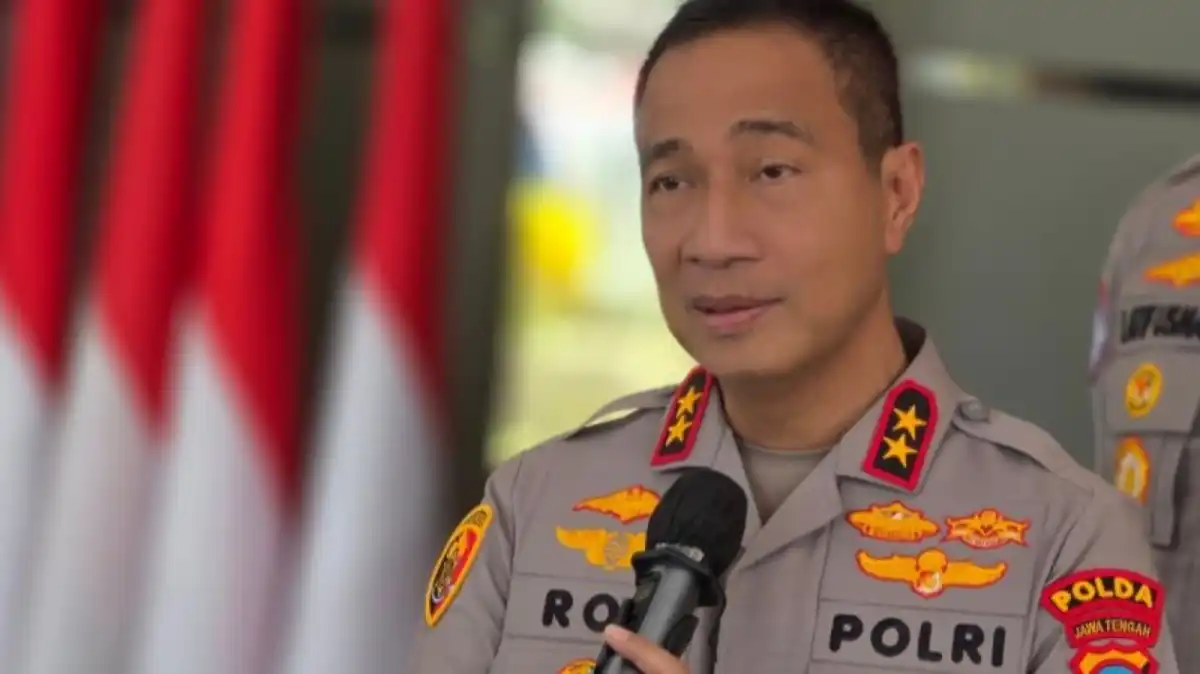 Kapolda Jateng Tegaskan Polisi yang Bekingi Judi dan Narkoba Terancam PTDH Kapolda Jateng Tegaskan Polisi yang Bekingi Judi dan Narkoba Terancam PTDH