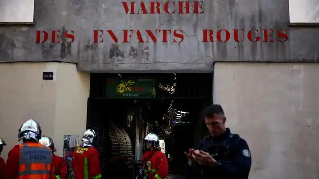 Kebakaran Meluluhlantakkan Marché des Enfants Rouges, Pasar Bersejarah Paris
