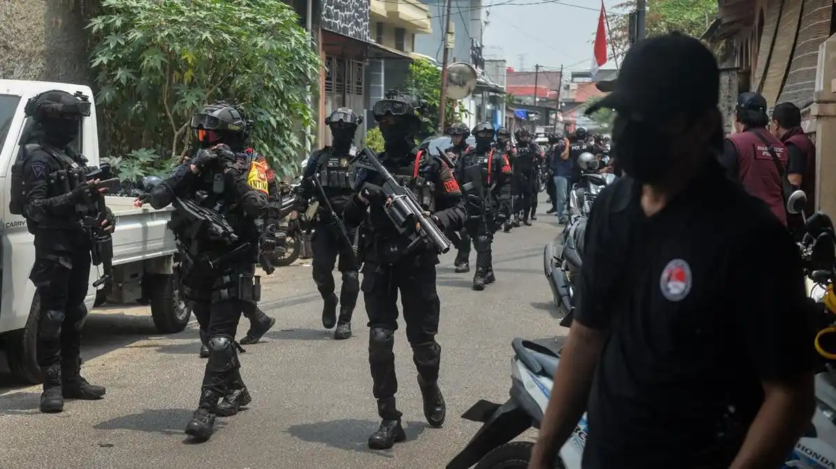 Operasi Gabungan di Kampung Boncos Berujung Penangkapan Empat Orang