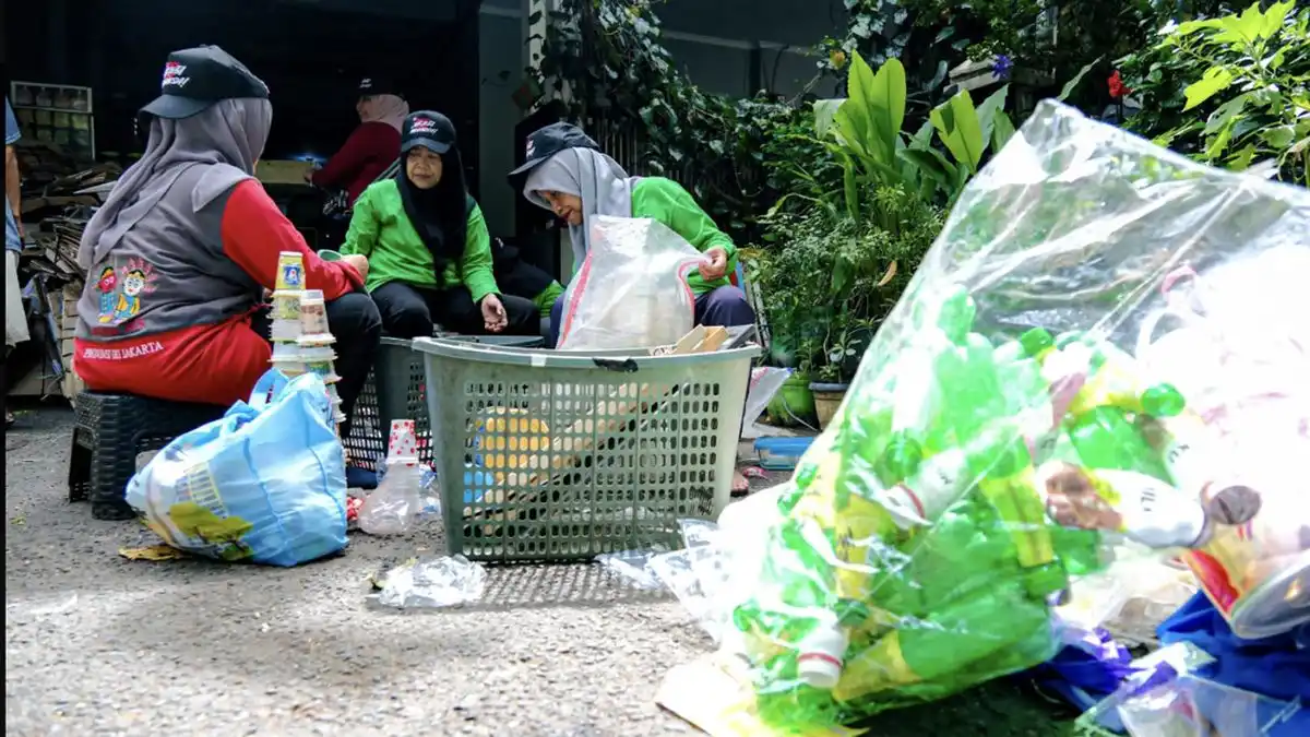 Warga Jakarta Diajak Tunjukkan Aksi Nyata Kelola Sampah melalui Program Heroes 2026