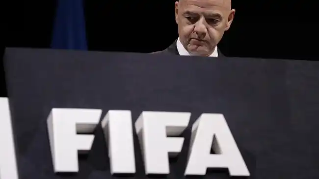 Pembayaran Tambahan untuk Gianni Infantino Memicu Sorotan Transparansi FIFA Pembayaran Tambahan untuk Gianni Infantino Memicu Sorotan Transparansi FIFA