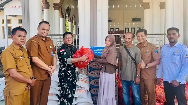 Satgas PRR Salurkan Bantuan bagi 31 KK Terdampak Banjir di Pidie Jaya Satgas PRR Salurkan Bantuan bagi 31 KK Terdampak Banjir di Pidie Jaya