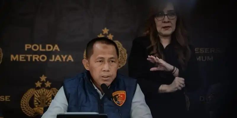 Penangkapan AF dalam Kasus Kekerasan terhadap Sopir Taksi Online di Pamulang Penangkapan AF dalam Kasus Kekerasan terhadap Sopir Taksi Online di Pamulang
