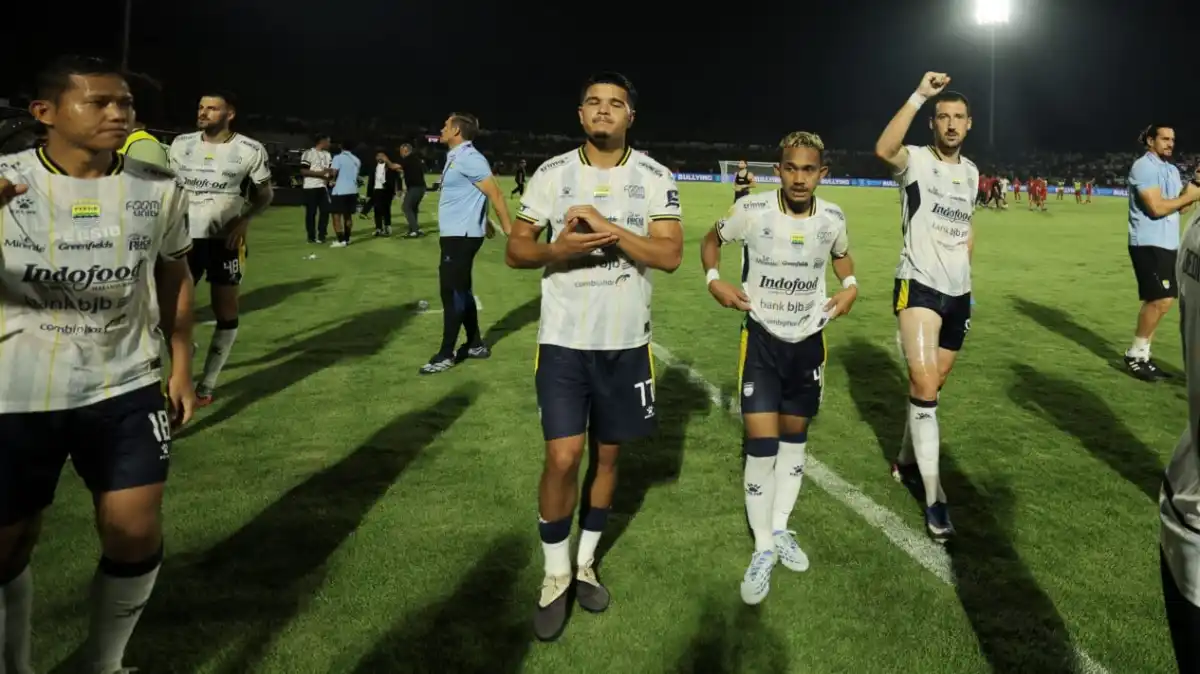 Prediksi Susunan Pemain Persib Menghadapi Viettel FC: Peluang Debut Sandy Walsh dan Andalan Timnas Indonesia