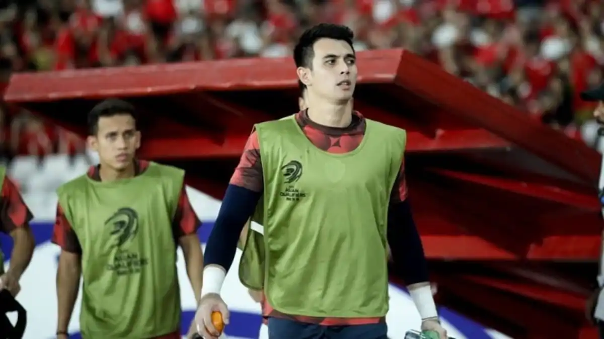 Nadeo Ceritakan Saling Belajar dengan Emil Audero dan Maarten Paes di Timnas Nadeo Ceritakan Saling Belajar dengan Emil Audero dan Maarten Paes di Timnas