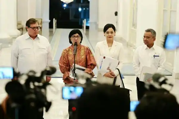 Stabilitas Rupiah dan Harga Pangan Dibahas dalam Rapat di Istana
