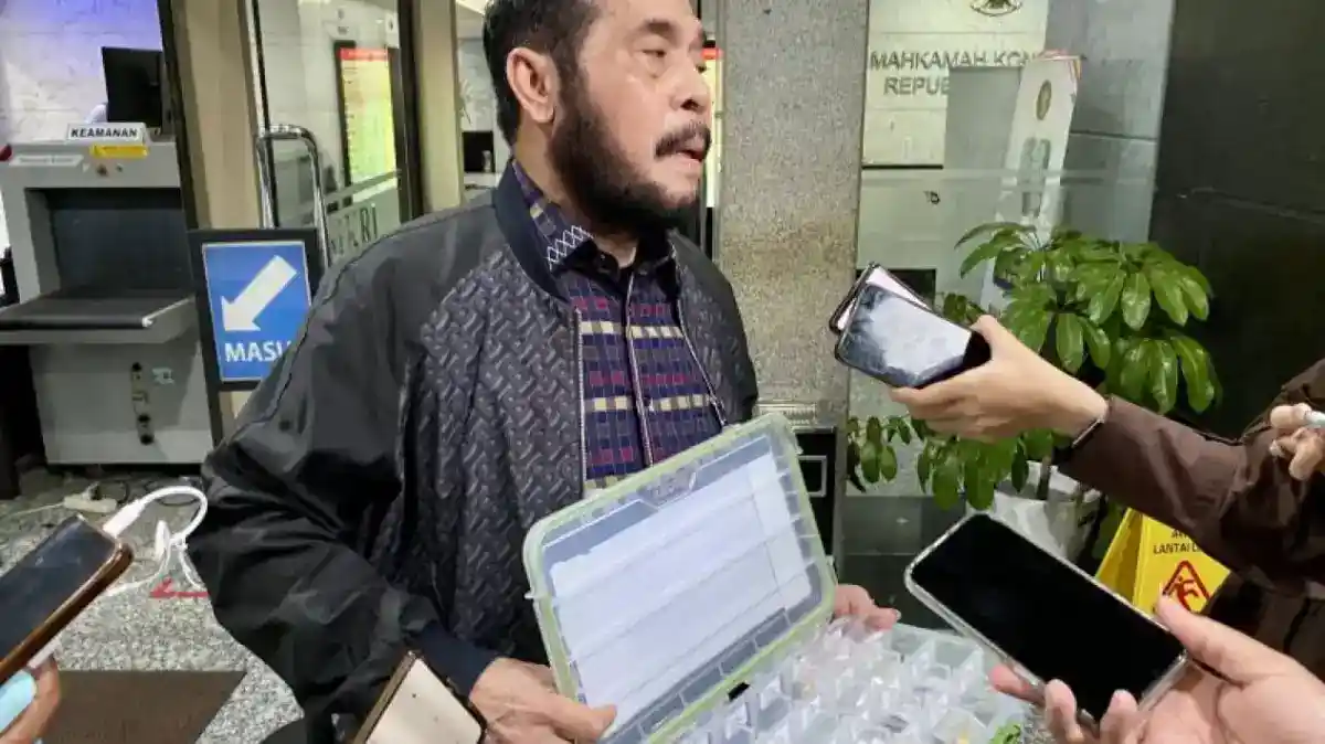 Anwar Usman dan Pratikno Menunggu Gugatan UU Wantimpres Dibahas MK