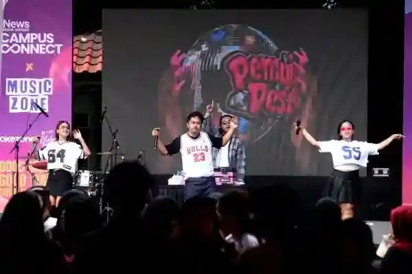 The Lantis Bawa Mahasiswa UPN Veteran Jakarta Bernyanyi Bersama