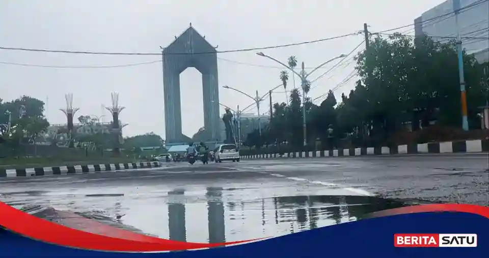 Hujan Dua Hari Mengurangi Pekatnya Kabut Asap di Palangka Raya