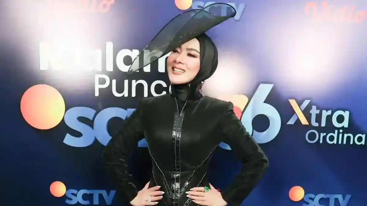 Syahrini Kembali ke Panggung, Kini Menata Prioritas Musik dan Keluarga