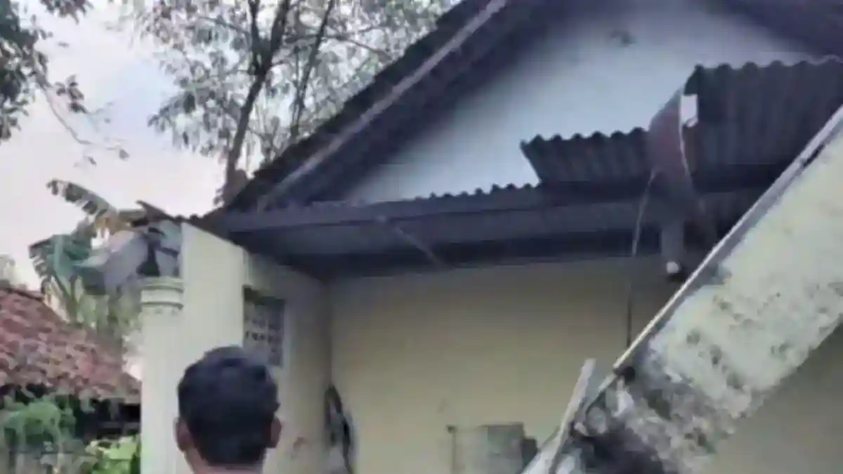 Puting Beliung Terjang Kartoharjo, Kerusakan Tersebar di Tiga Desa