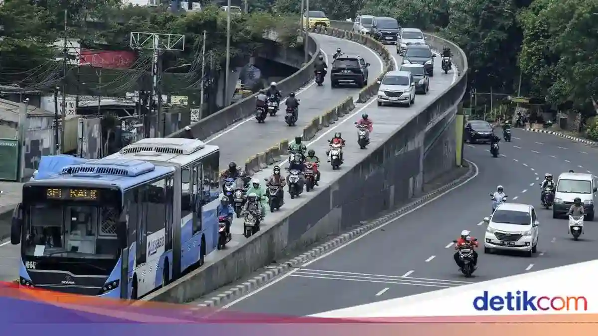 Kecelakaan Berulang di Flyover Pesing: Insiden Terbaru dan Catatan Kejadian Sebelumnya