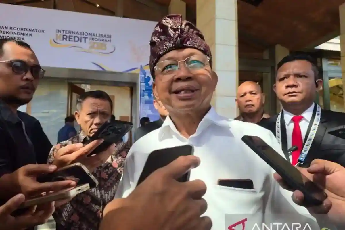 Dari Klarifikasi Gubernur Bali hingga Penggeledahan Bea Cukai Semarang: Sorotan Berita Akhir Pekan